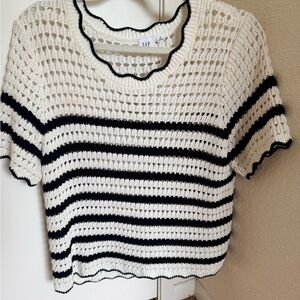 GAP Black and White Knit Sweater